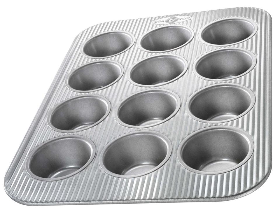 USA Pan Muffin Pan 12 Cup